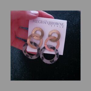 Meghan Browne style dangle earrings